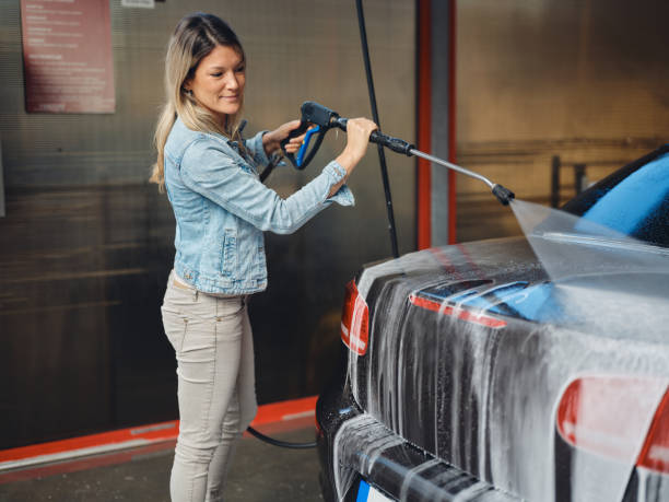 Best Pressure Washing Patio  in Alhambra, CA